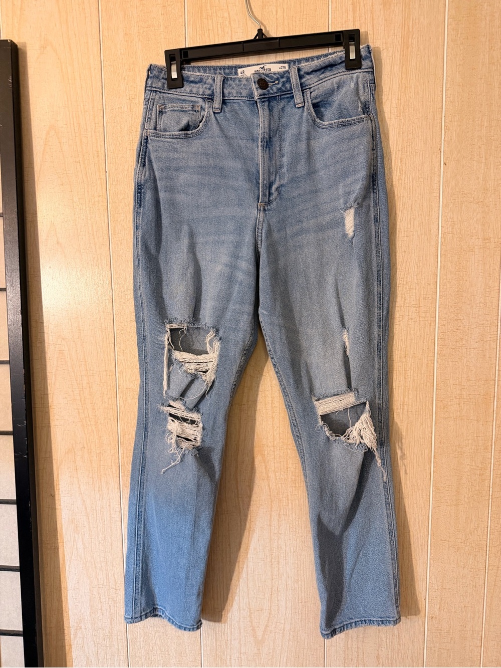 Hollister Light Blue Ultra High Mom Jeans